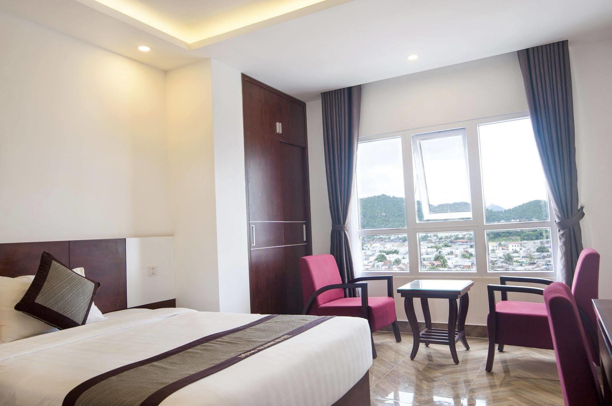 Gem Nha Trang Hotel Zewnętrze zdjęcie